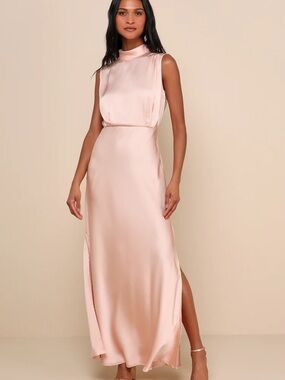 Lulu's Sleeveless Satin Maxi Dress in Blush